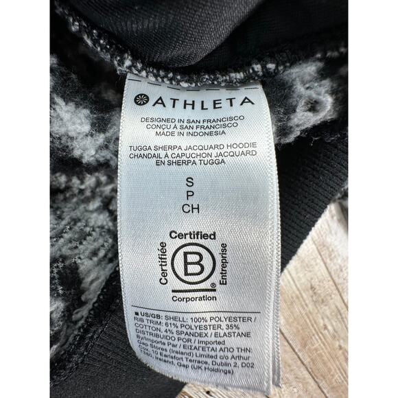 Athleta Tugga Hoodie Womens‎ S Gray Black Animal Print Thumb Fleece Sweatshirt - Picture 10 of 11